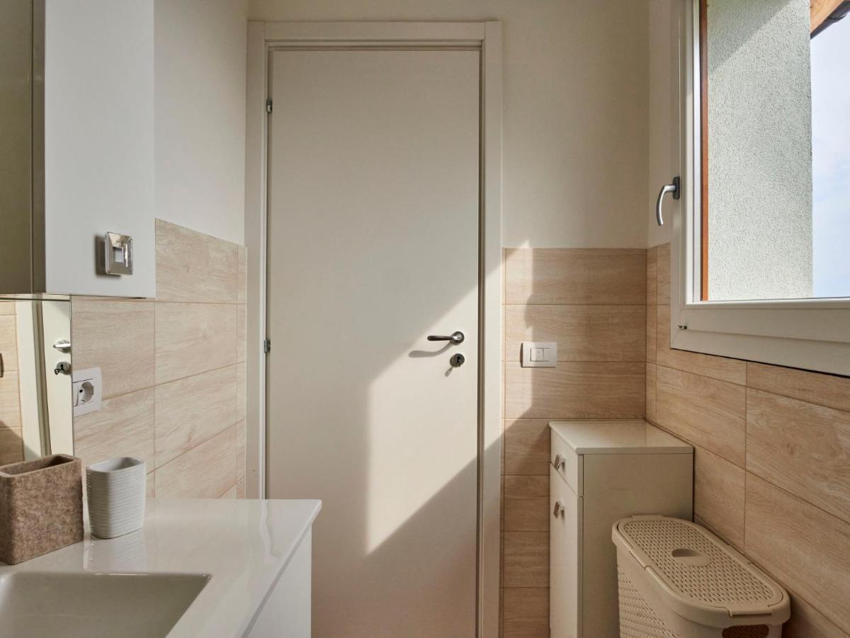 Villa Anna By Interhome Донґо Екстер'єр фото